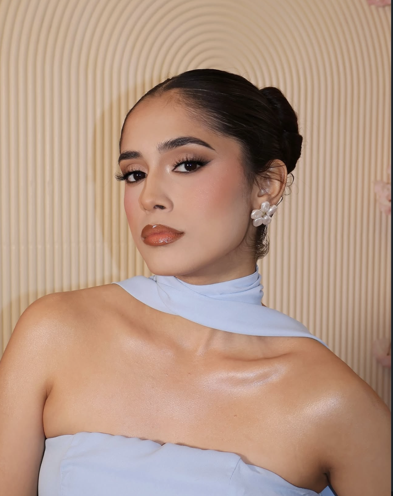Signature glam